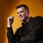 Creatief strateeg  auteur Visie Mysterie   Jannis Lootens Wat is visie Jannis creatief strateeg en auteur van Visie Mysterie helpt leiders en missie gedreven organisaties visie te vangen en te vertalen naar strategie